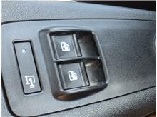 Vehicle Thumb #52