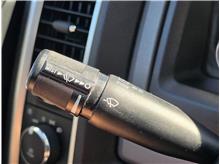 Vehicle Thumb #48