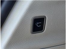 Vehicle Thumb #35