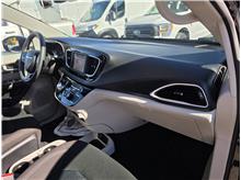 Vehicle Thumb #37