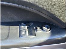 Vehicle Thumb #52
