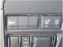 Vehicle Thumb #60