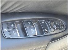 Vehicle Thumb #62