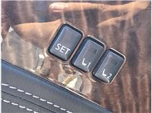 Vehicle Thumb #63