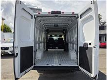 Vehicle Thumb #20