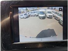 Vehicle Thumb #33