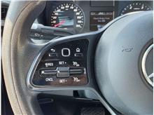 Vehicle Thumb #37