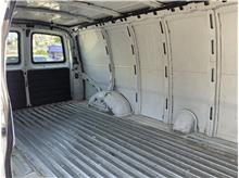 Vehicle Thumb #24