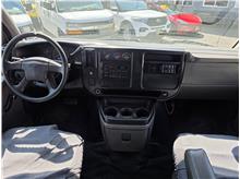 Vehicle Thumb #26