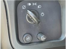 Vehicle Thumb #39