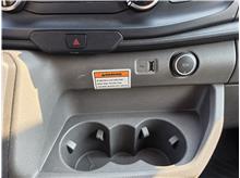Vehicle Thumb #29