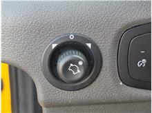 Vehicle Thumb #45