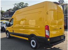 Vehicle Thumb #9