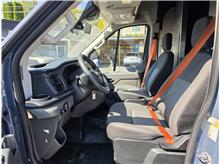 Vehicle Thumb #15