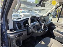 Vehicle Thumb #16