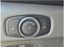 Vehicle Thumb #47