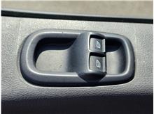 Vehicle Thumb #49
