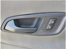 Vehicle Thumb #50