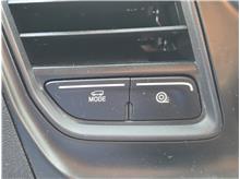 Vehicle Thumb #33