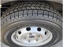 Vehicle Thumb #51