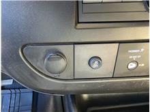 Vehicle Thumb #25