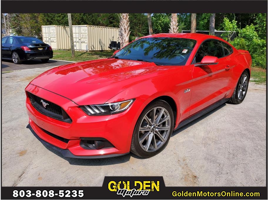 2016 Ford Mustang from GOLDEN MOTORS