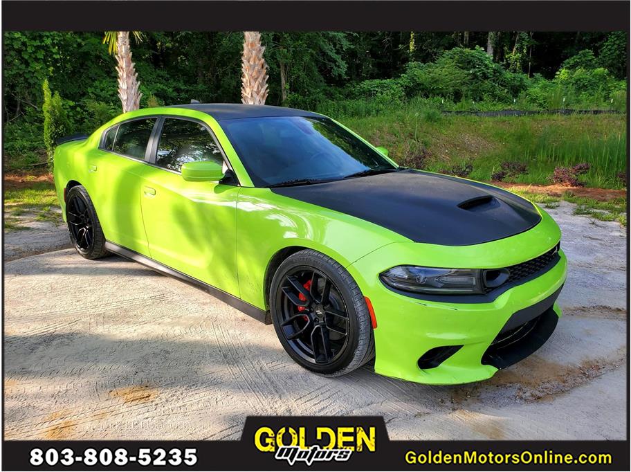 2019 Dodge Charger from GOLDEN MOTORS