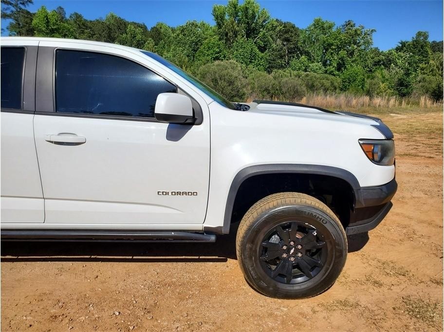 2019 Chevrolet Colorado ZR2 - Photo 14