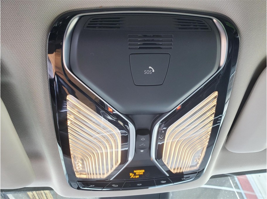 2020 BMW X7 40i - Photo 27