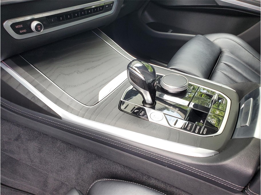 2020 BMW X7 40i - Photo 31