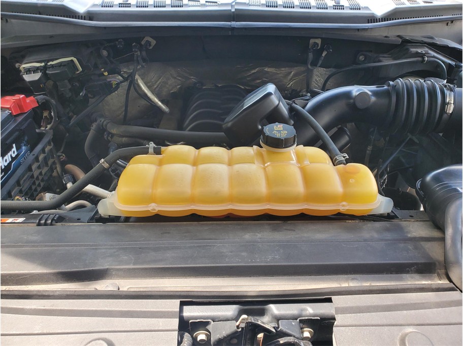 2015 Ford F-150 XLT - Photo 17
