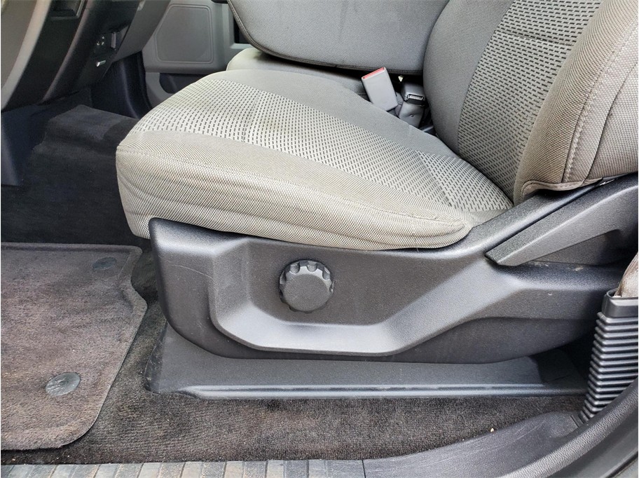 2015 Ford F-150 XLT - Photo 23