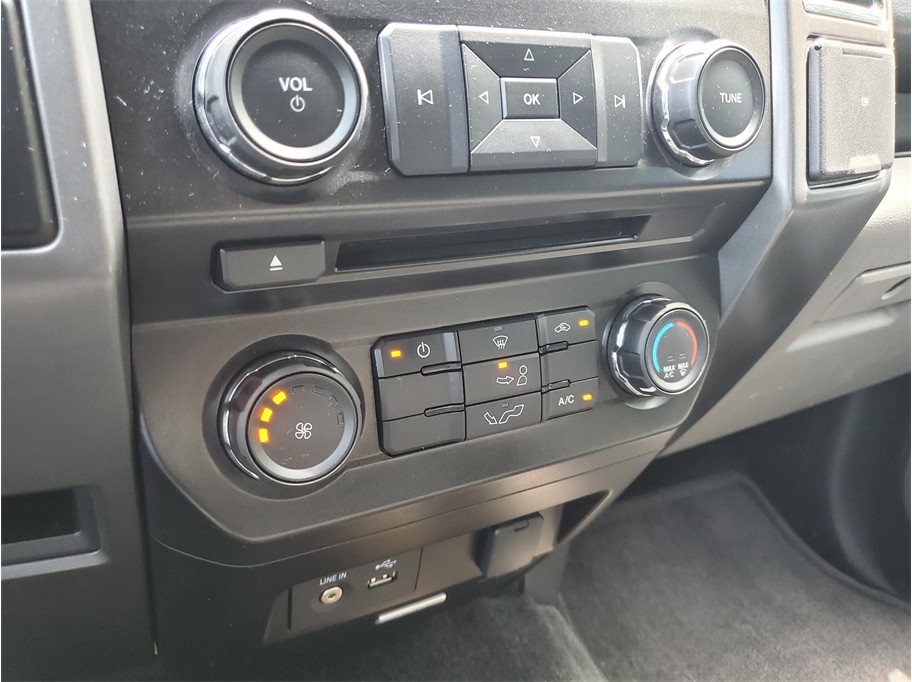 2015 Ford F-150 XLT - Photo 31