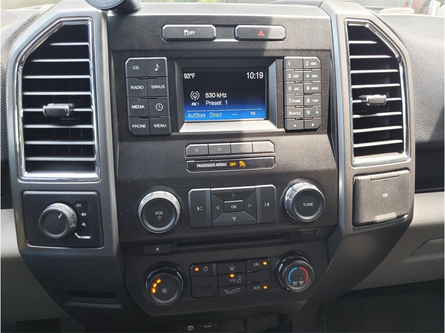 2015 Ford F-150 XLT - Photo 32