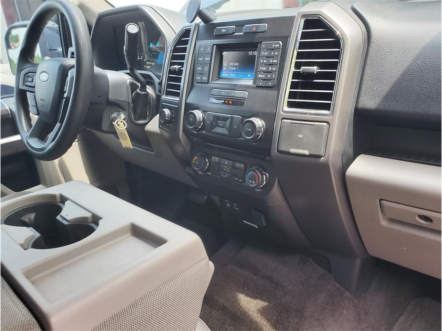 2015 Ford F-150 XLT - Photo 34