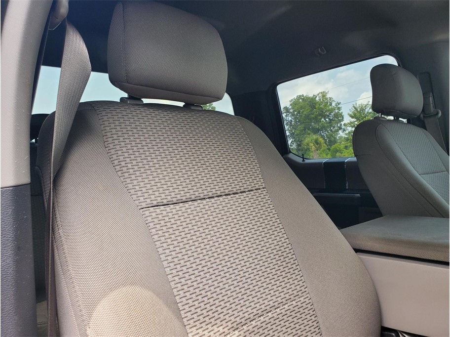 2015 Ford F-150 XLT - Photo 36