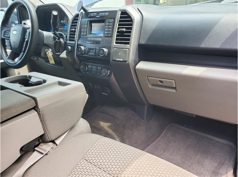 2015 Ford F-150 XLT - Photo 40