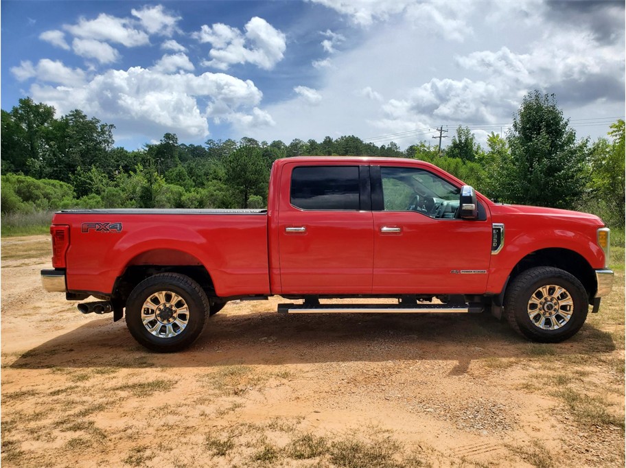 2017 Ford F-350 Super Duty Lariat - Photo 11