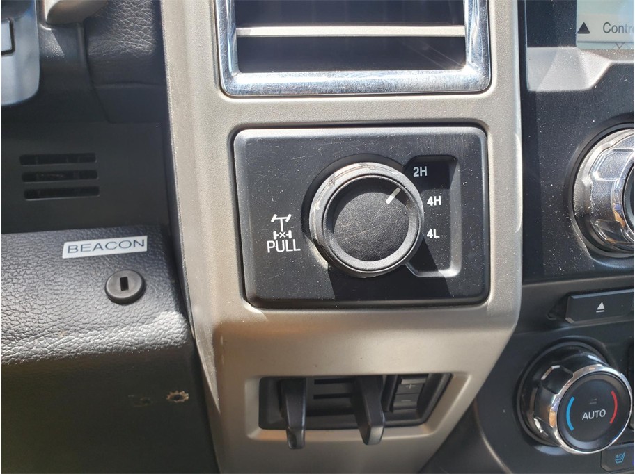 2017 Ford F-350 Super Duty Lariat - Photo 30