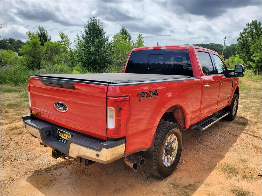 2017 Ford F-350 Super Duty Lariat - Photo 9