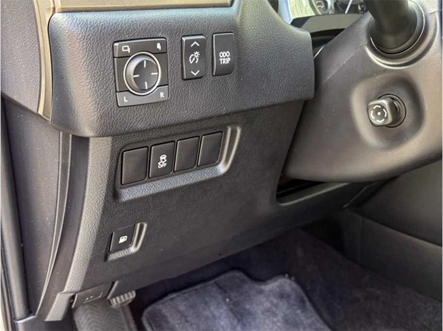 2014 Lexus GX Base - Photo 11