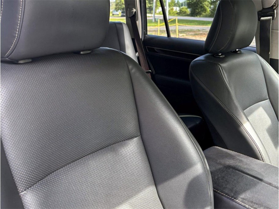 2014 Lexus GX Base - Photo 37