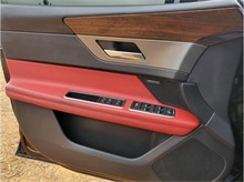 Vehicle Thumb #24