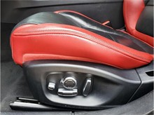 Vehicle Thumb #26