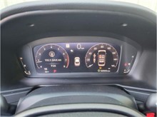 Vehicle Thumb #27
