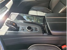 Vehicle Thumb #50