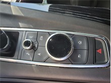 Vehicle Thumb #52