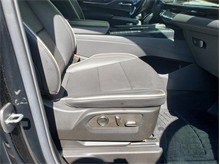 Vehicle Thumb #63