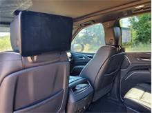 Vehicle Thumb #70