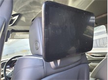 Vehicle Thumb #71